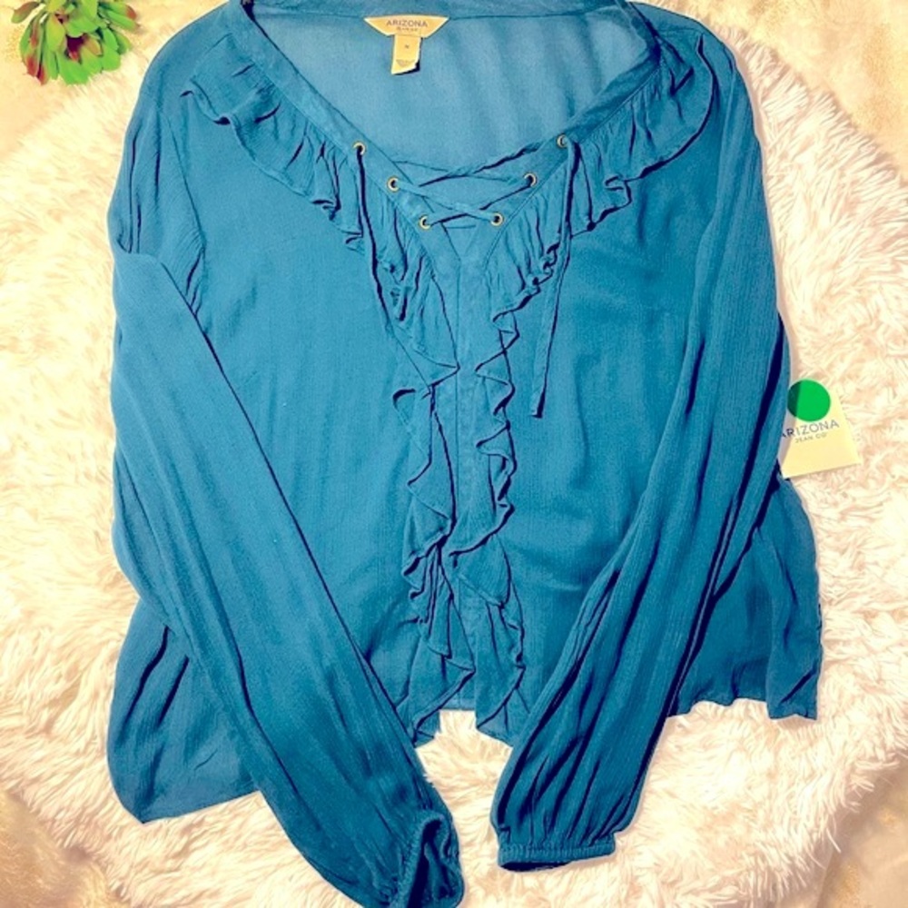 Women’s Arizona jeans co. lace up front shirt